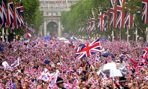 Union Jack на улицах Лондона во время празднования Бриллиантового юбилея Королевы