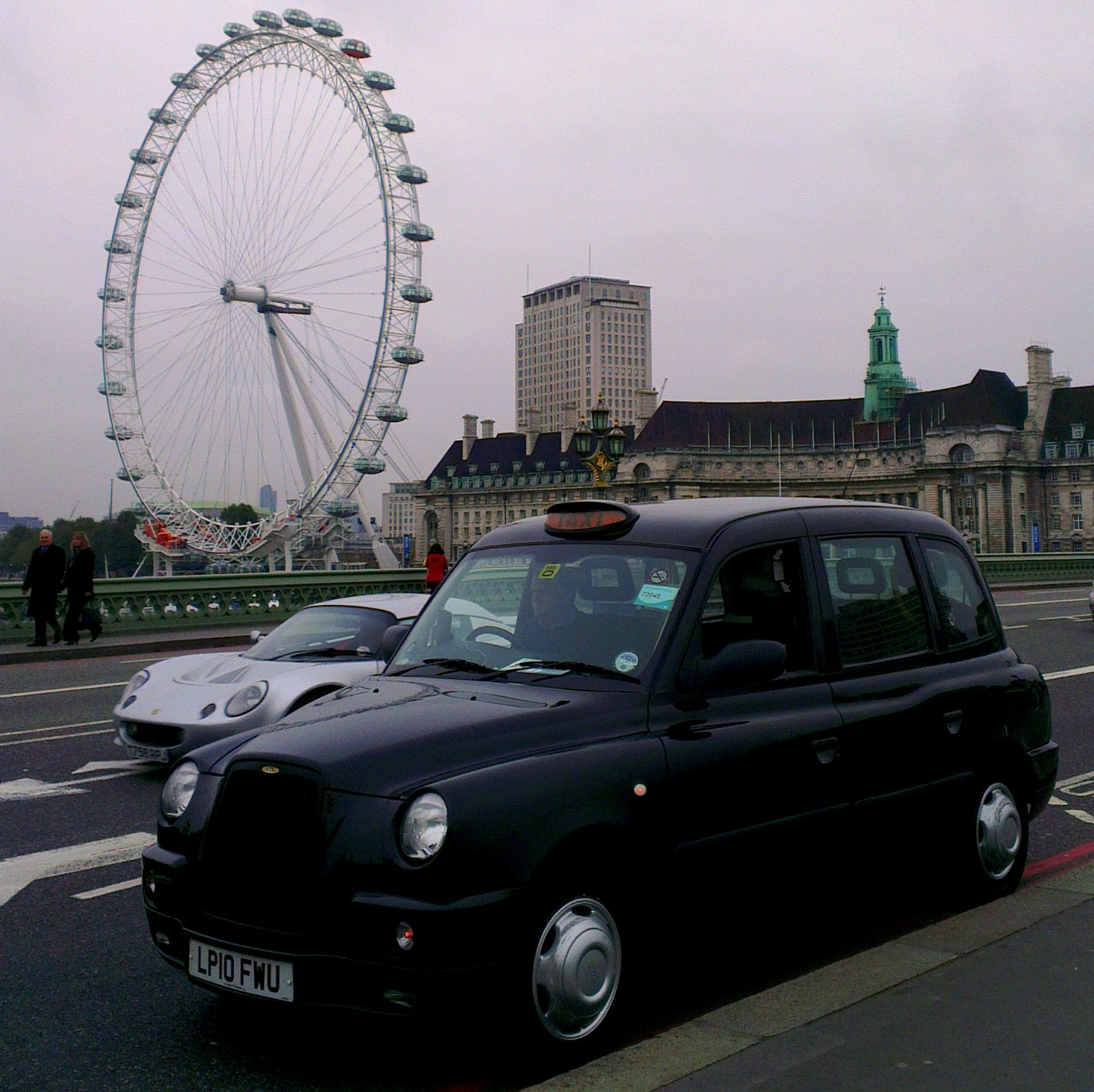 london_eye_cab