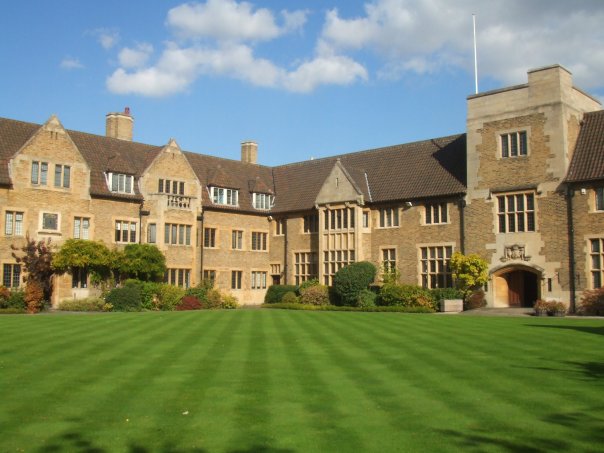 Bellerbys-College-Cambridge1