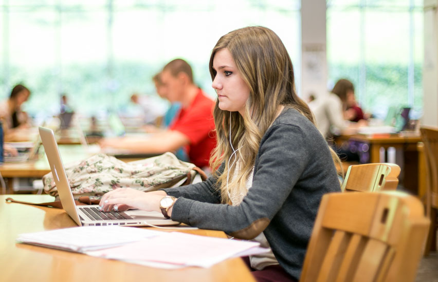 студентка University of Newcastle London